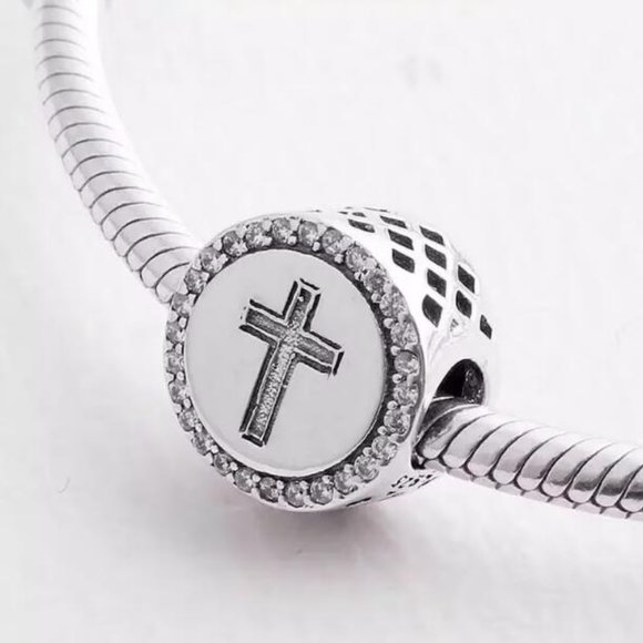 Pandora Faith Cross Charm - Picture 4 of 5
